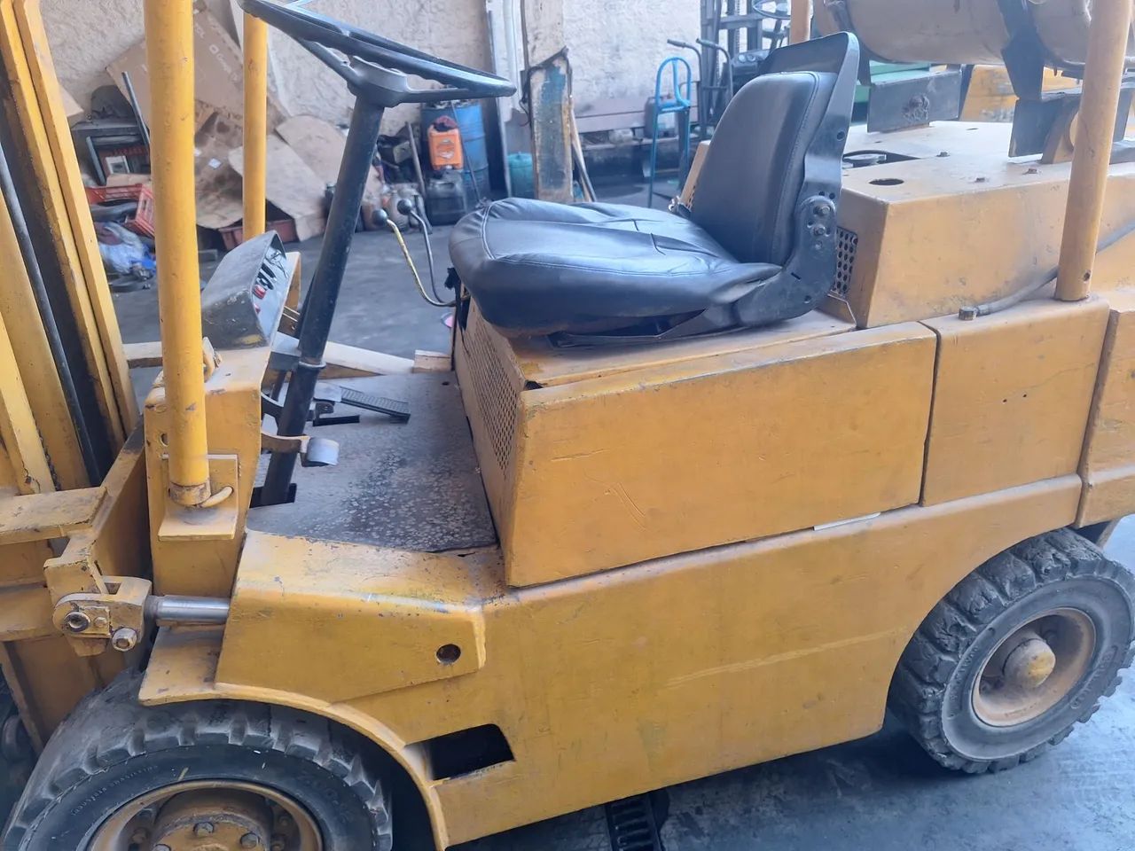 Empilhadeira a combustão marca Yale  - Foto 2