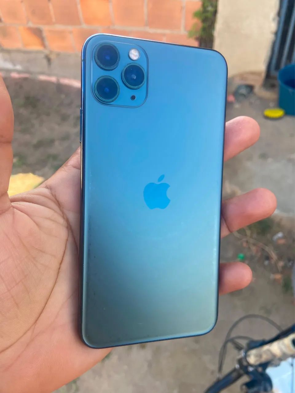 Iphone 11 pro max  - Foto 2