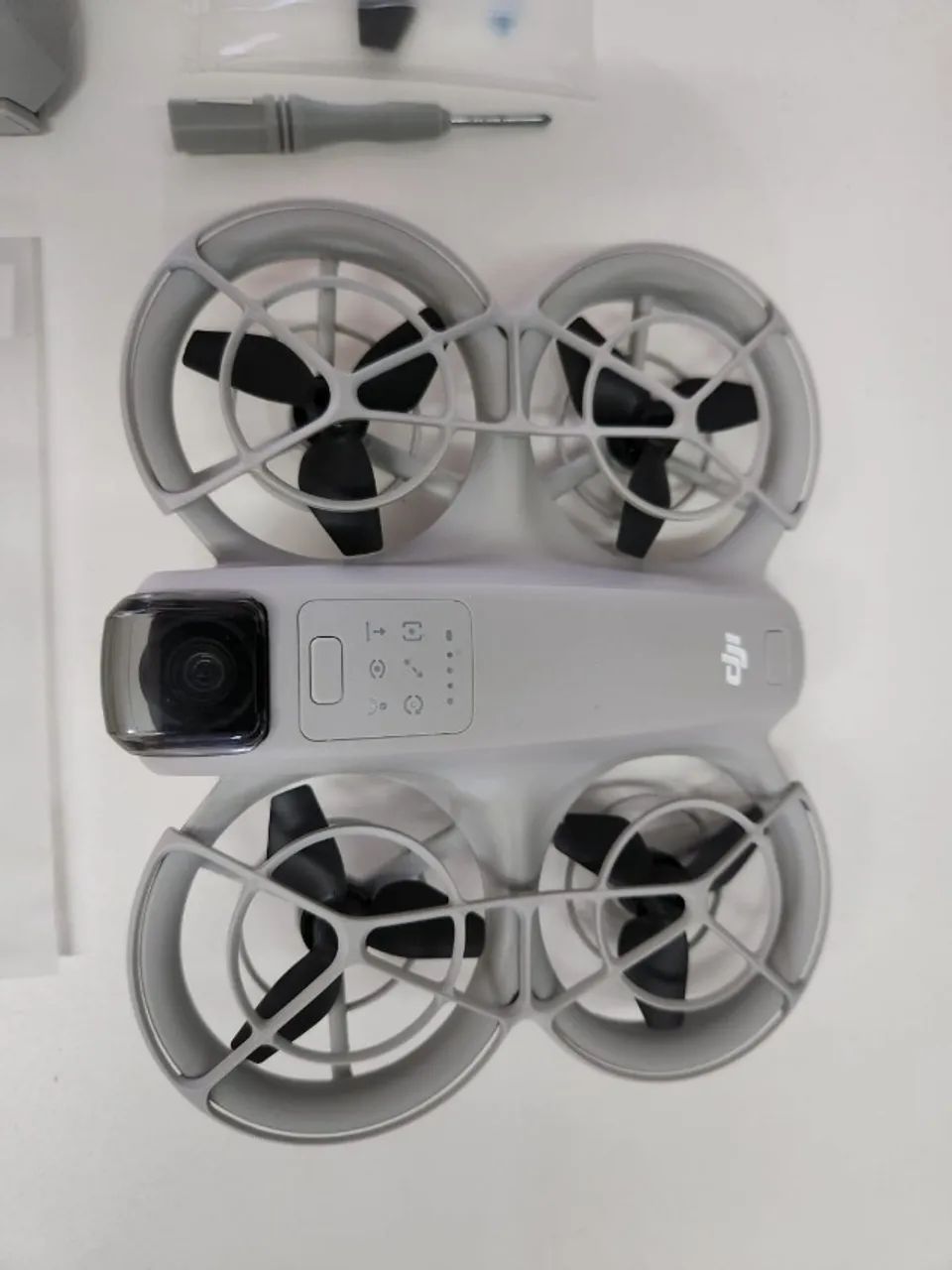 Drone DJI Neo com pouco uso