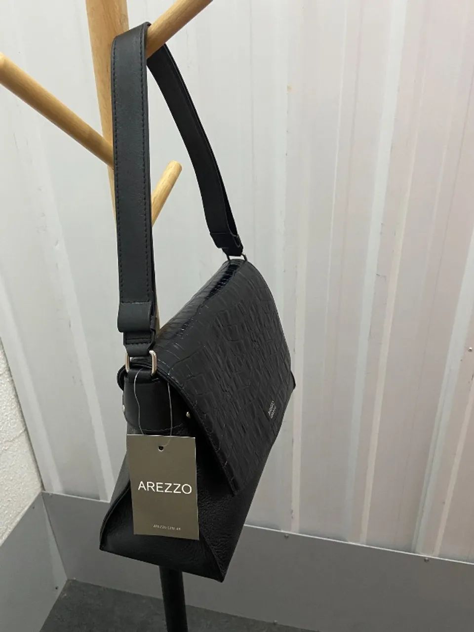 LINDA BOLSA EM COURO DA AREZZO NOVA COM ETIQUETA  - Foto 3