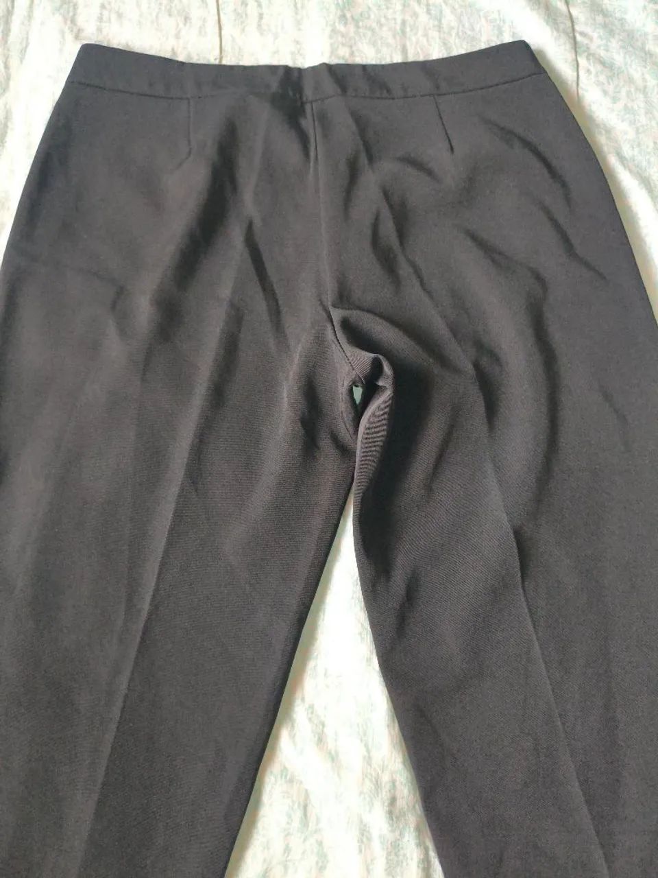 Calça social feminina preta 42 USADA - Foto 4