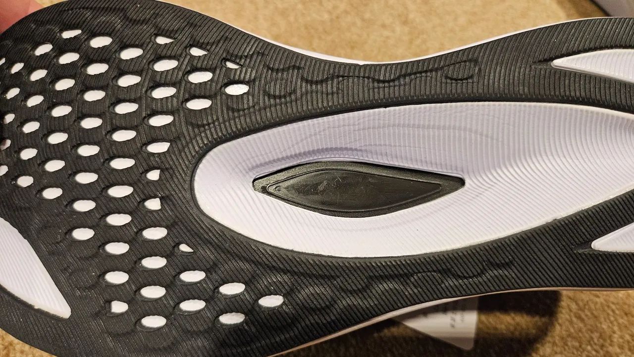 Tênis asic Magic Speed 4 tamanho 8,5 - Calçados Esportivos