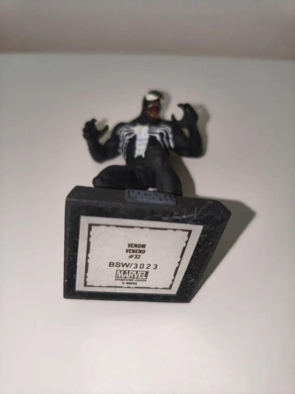 Miniatura Venom Eaglemoss Marvel Metal + Caixa + Fascículo - Foto 2