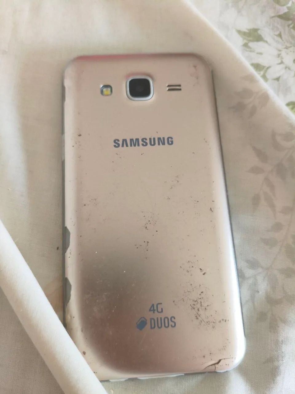 Celular j5  - Foto 2