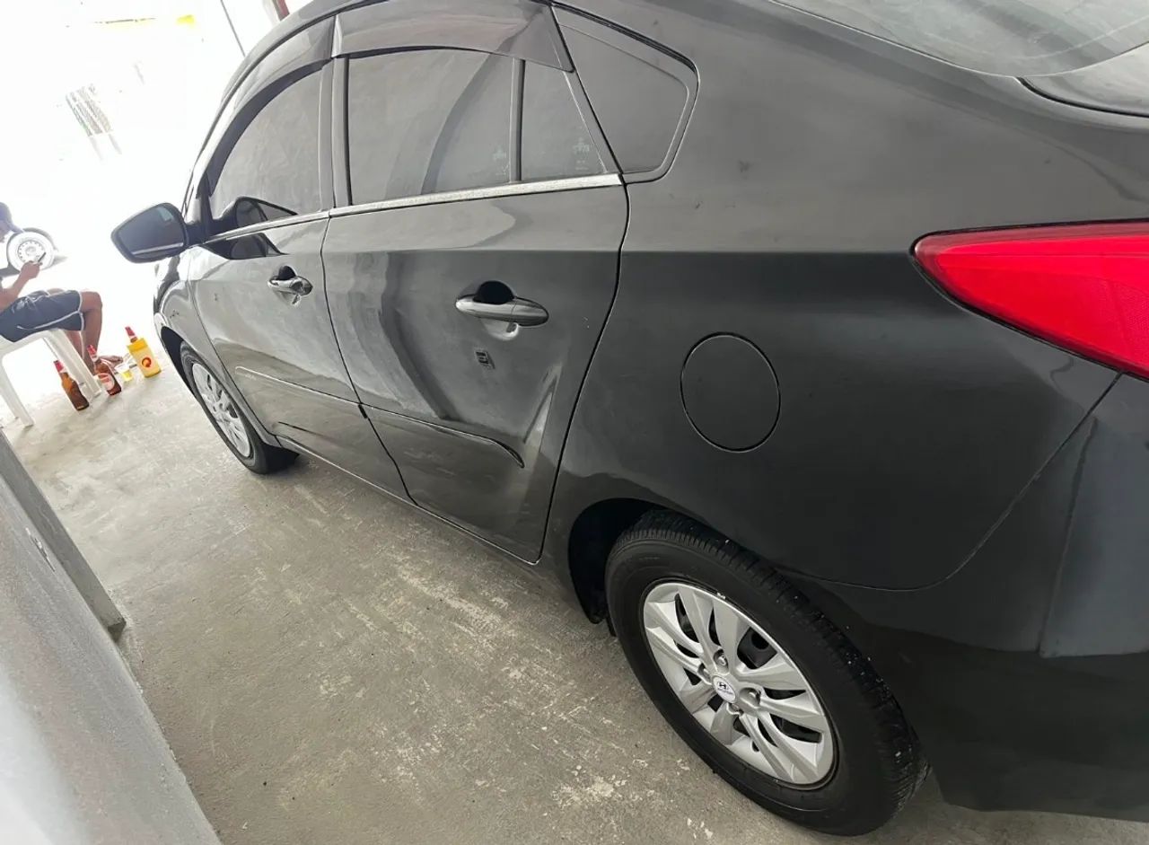 Hyundai HB20S C.plus/c.style 1.6 Flex 16V Mec.4p 2015 - Foto 2