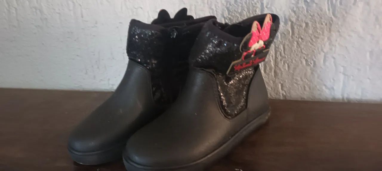 Bota cano curto tamanho 26/27 - Foto 2