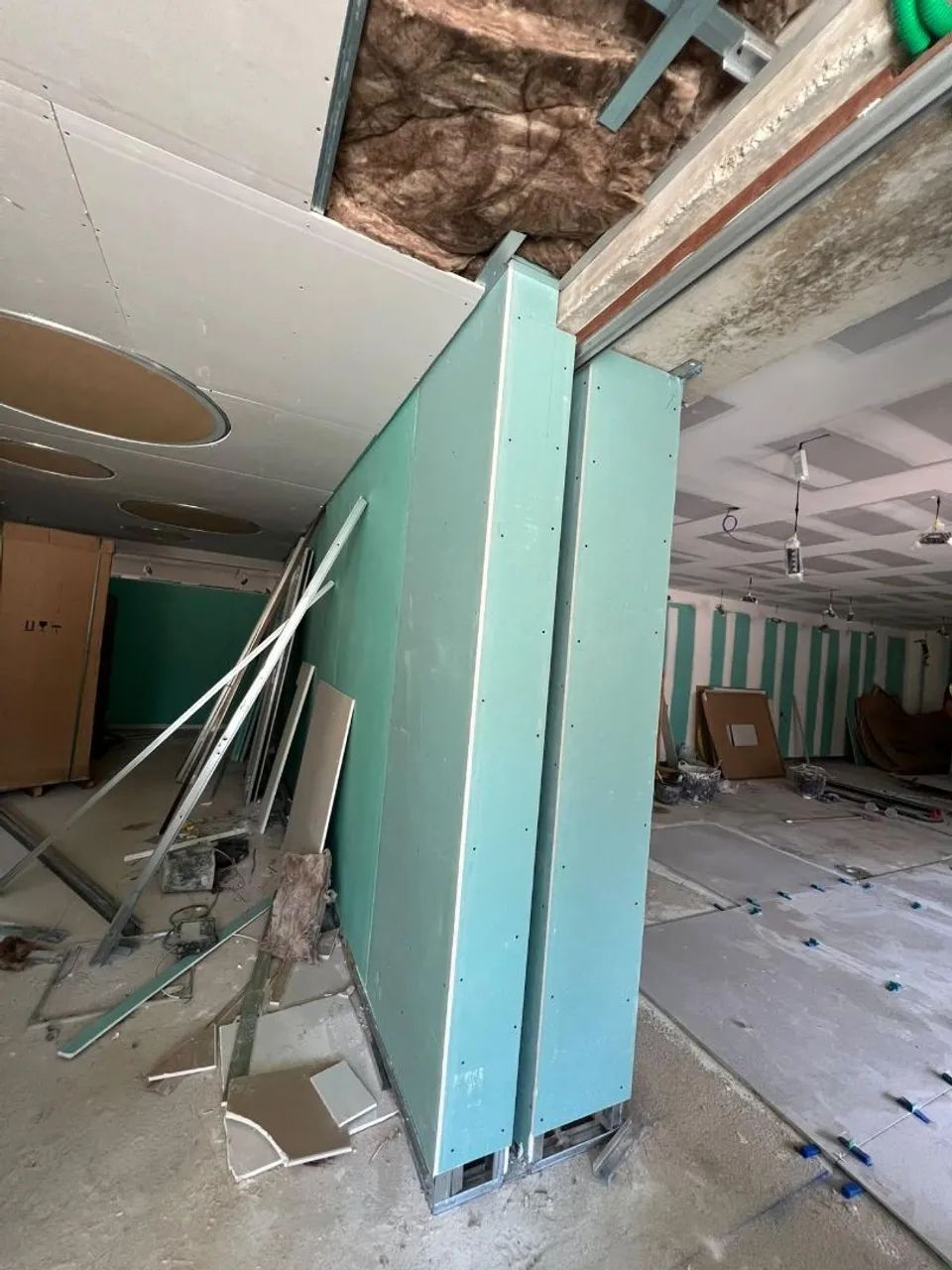 Forros Divisórias e Sancas em Drywall - Foto 3