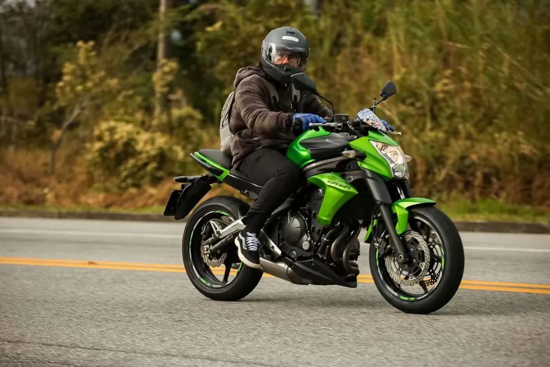 Kawasaki er6n 2013  - Foto 4
