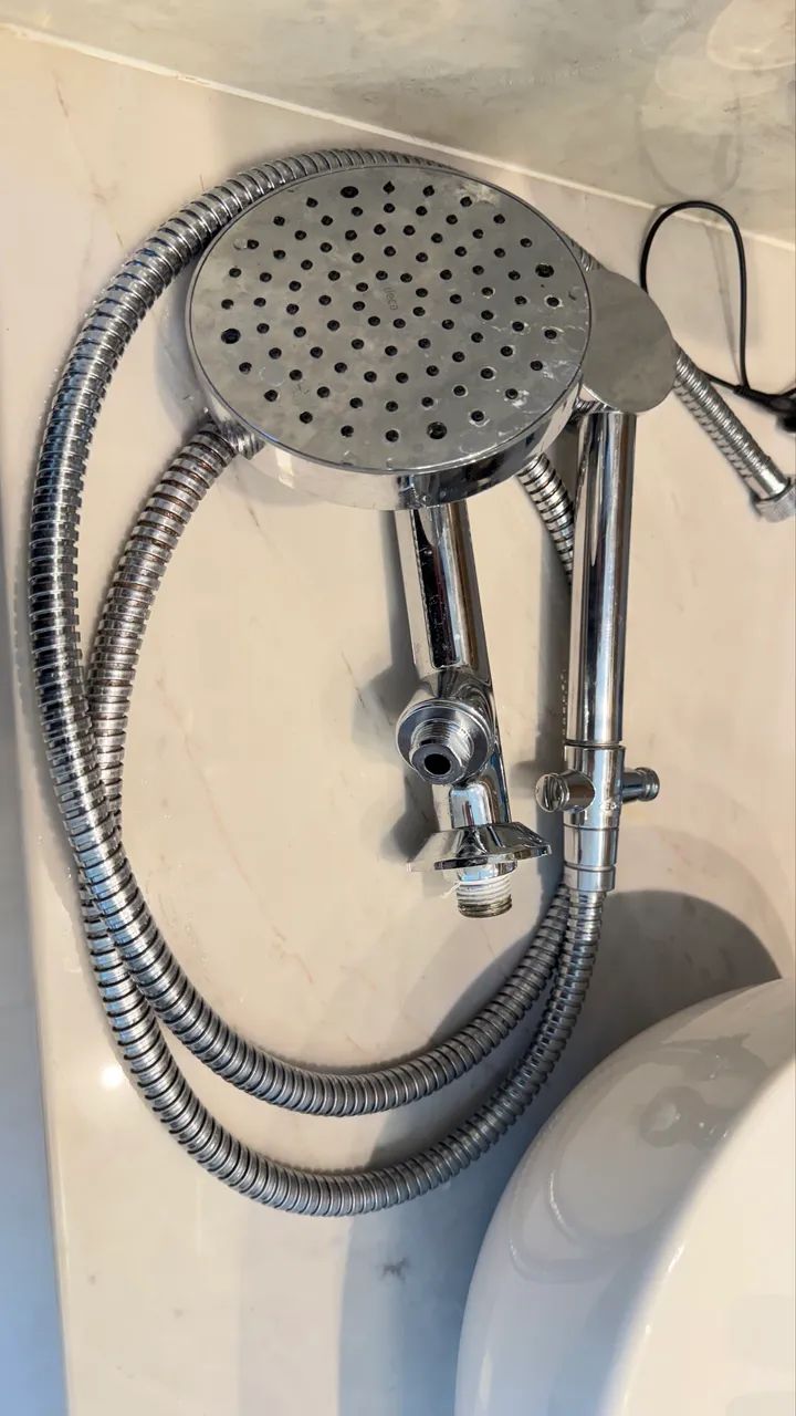 Chuveiro Com Desviador E Ducha Manual Flex Cromado 1955.c Cromado