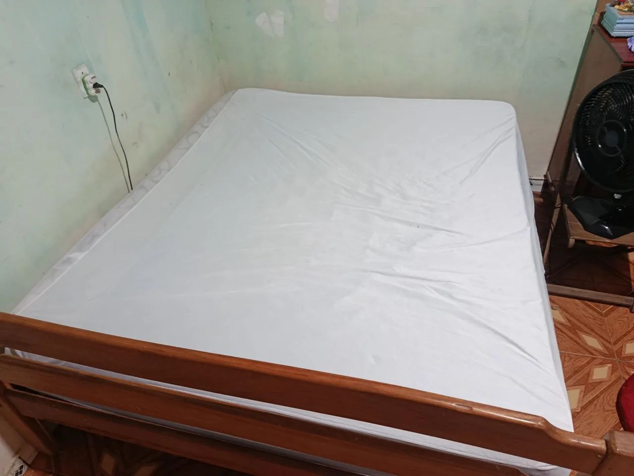 Vendo uma cama 