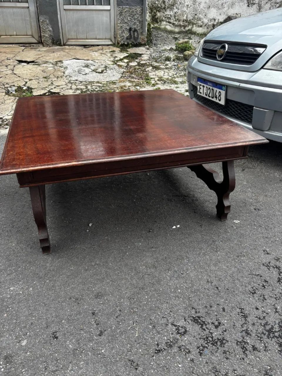 Mesa de Centro - Madeira Maciça