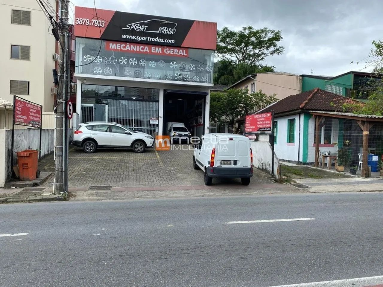 Terreno à Venda em Pantanal, Florianópolis - SC