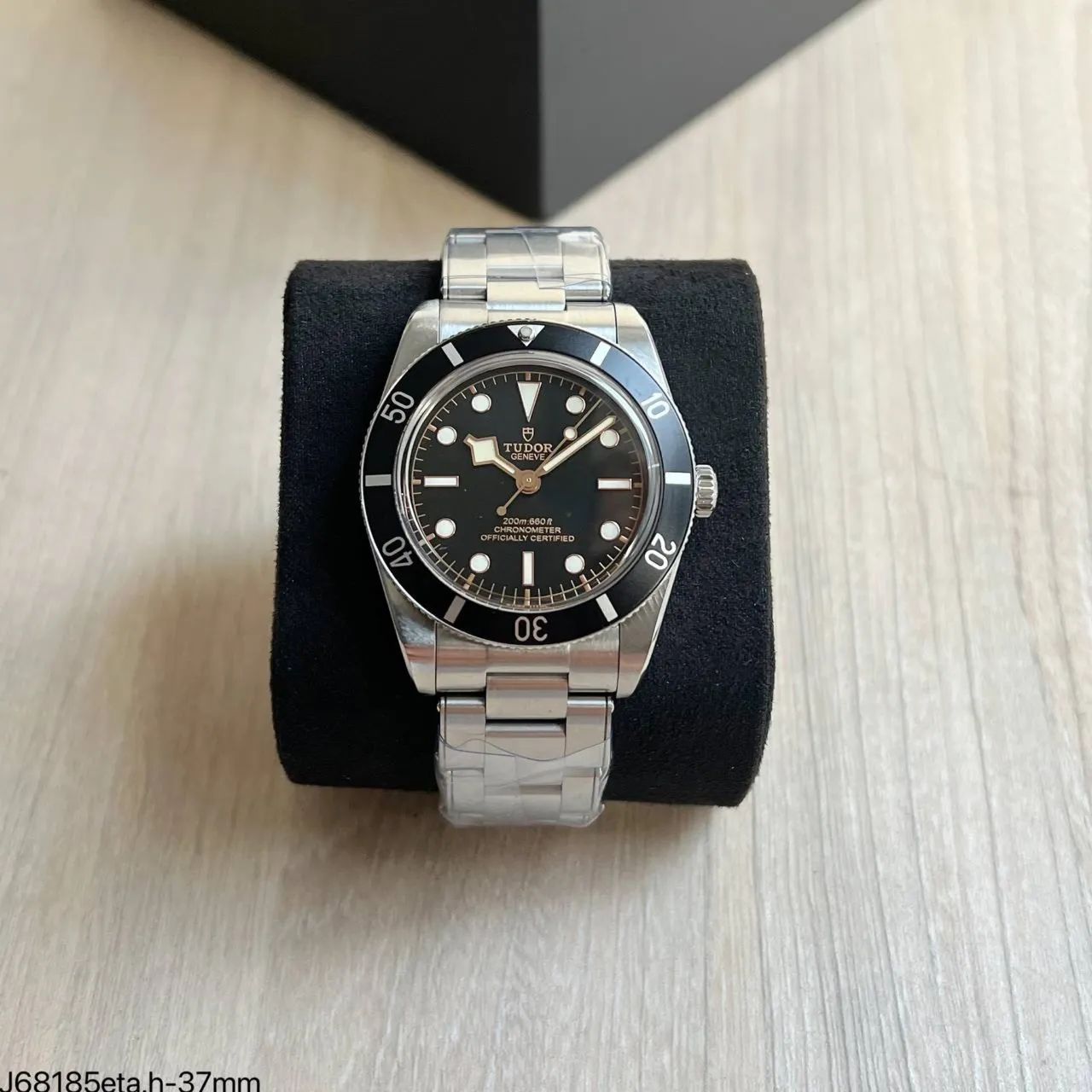 Relógio Tudor black Bay vermelho  39 mm eta - Foto 2