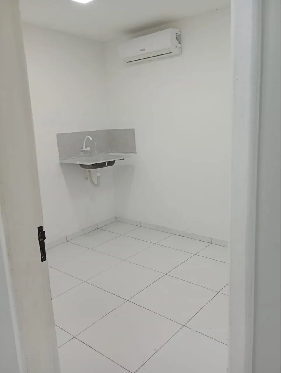 Alugo quartos no bairro do Prado - Foto 4