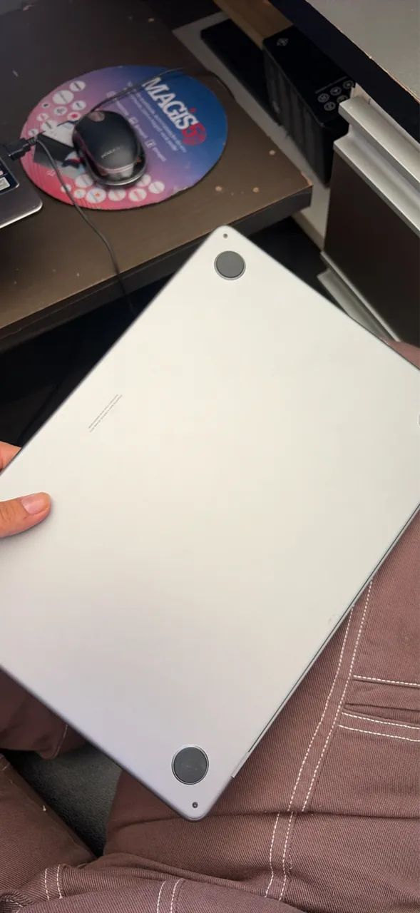 MacBook m3, 16-256, 2024 - Foto 2