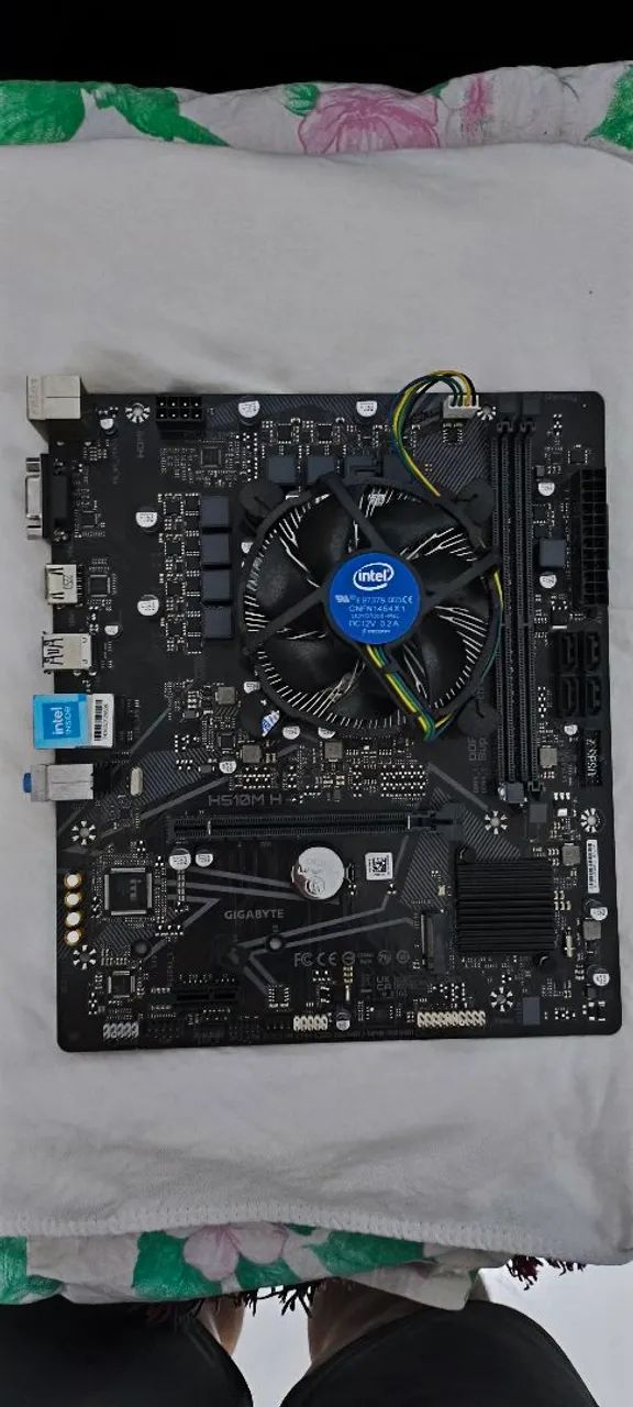 Placa mãe gigabyte - intel