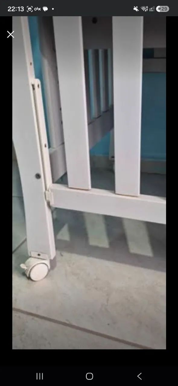 Berço Branco com Rodinhas e Regulagem de Altura - Foto 5