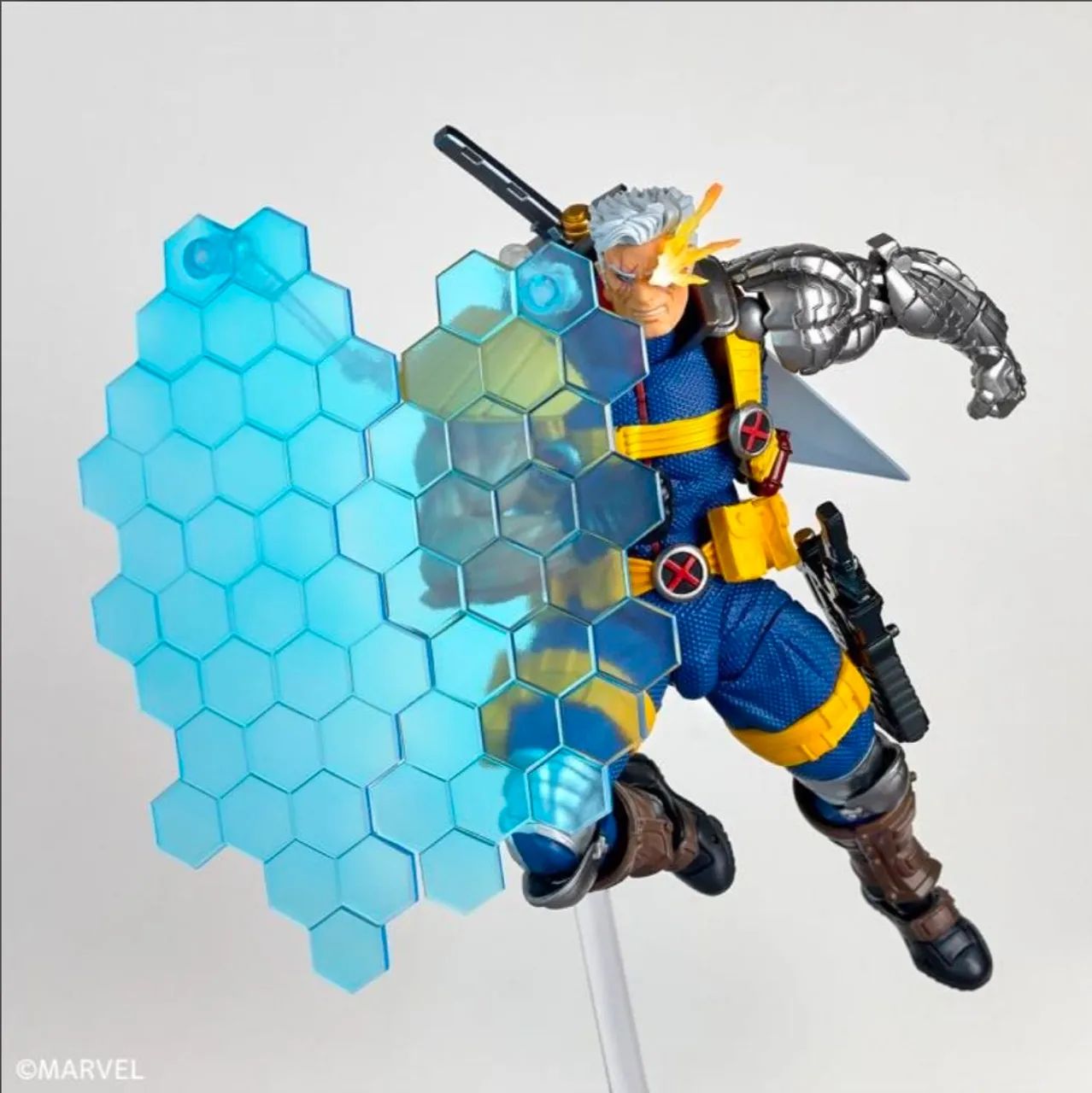 Marvel Amazing Yamaguchi Revoltech Cable 1.5  - Foto 2