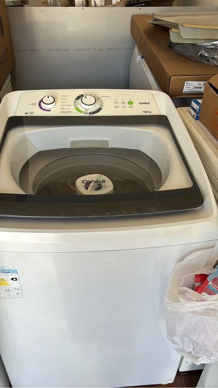 Vende-se máquina 
