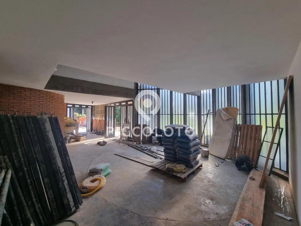 Salão para alugar em Campinas, Bairro das Palmeiras, com 202.22 m² - Foto 2