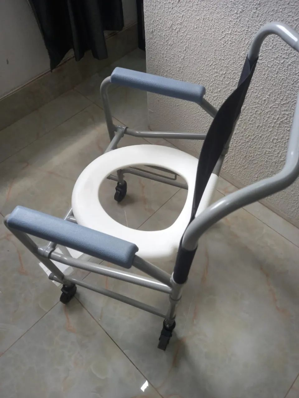 Cadeira de banho Dellamed - Foto 4