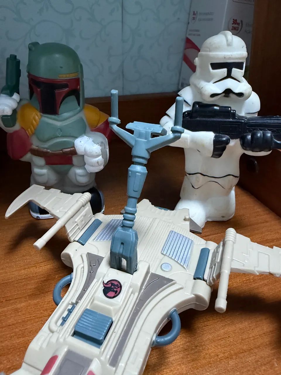 Lote bonecos star wars - Foto 2
