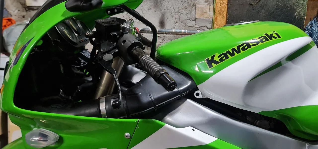 Kawasaki Zx-9r 900cc 1997 - 1521443910 | OLX