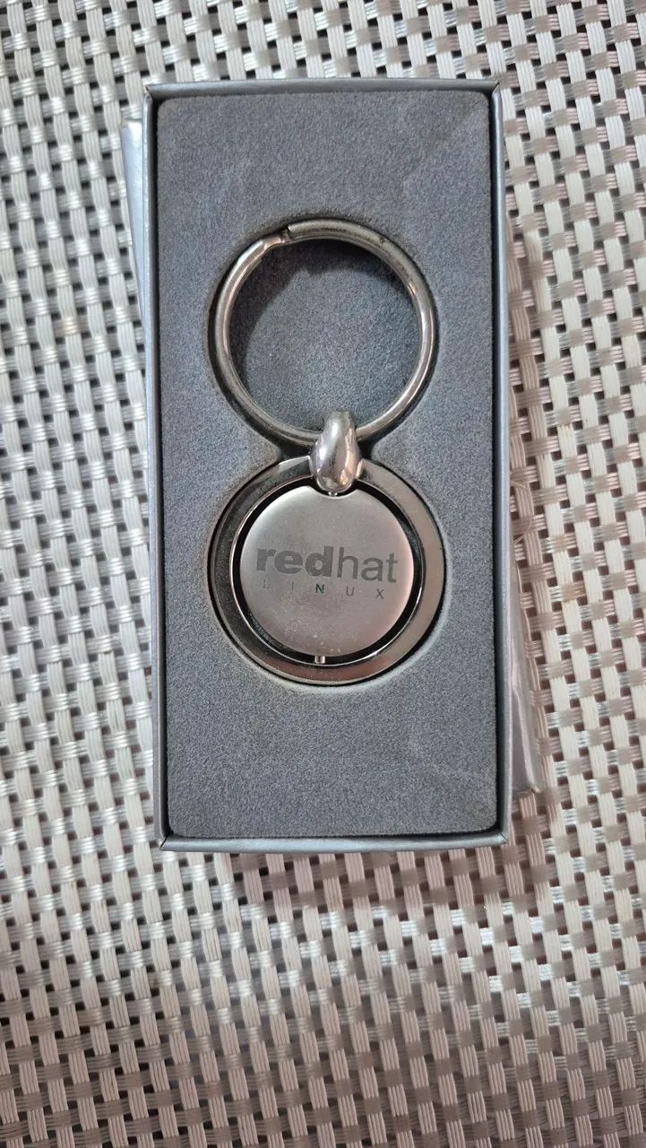 Chaveiro Red Hat Linux - Foto 3