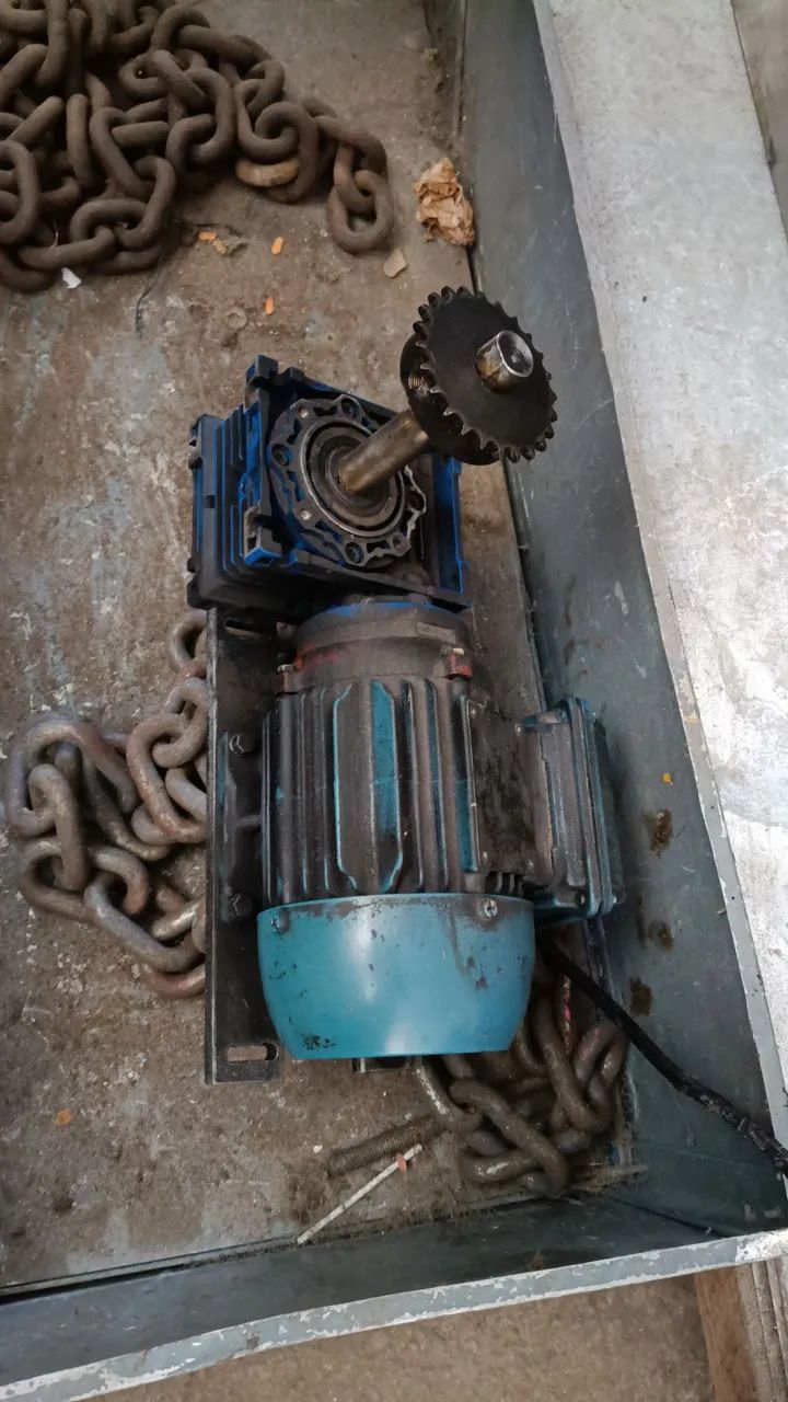 Motor elétrico com redutor  - Foto 4