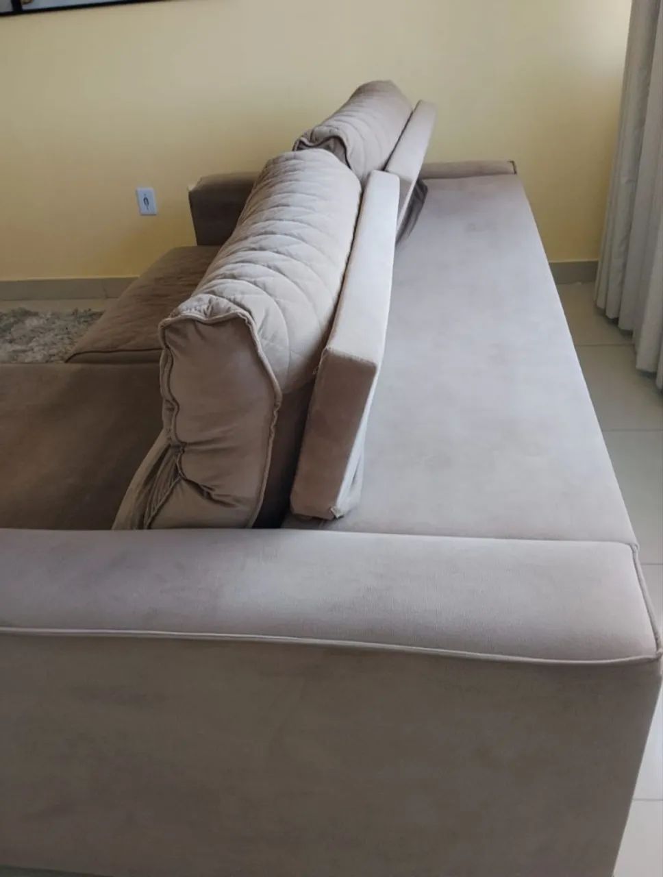 Vende um sofá retrátil  - Foto 2