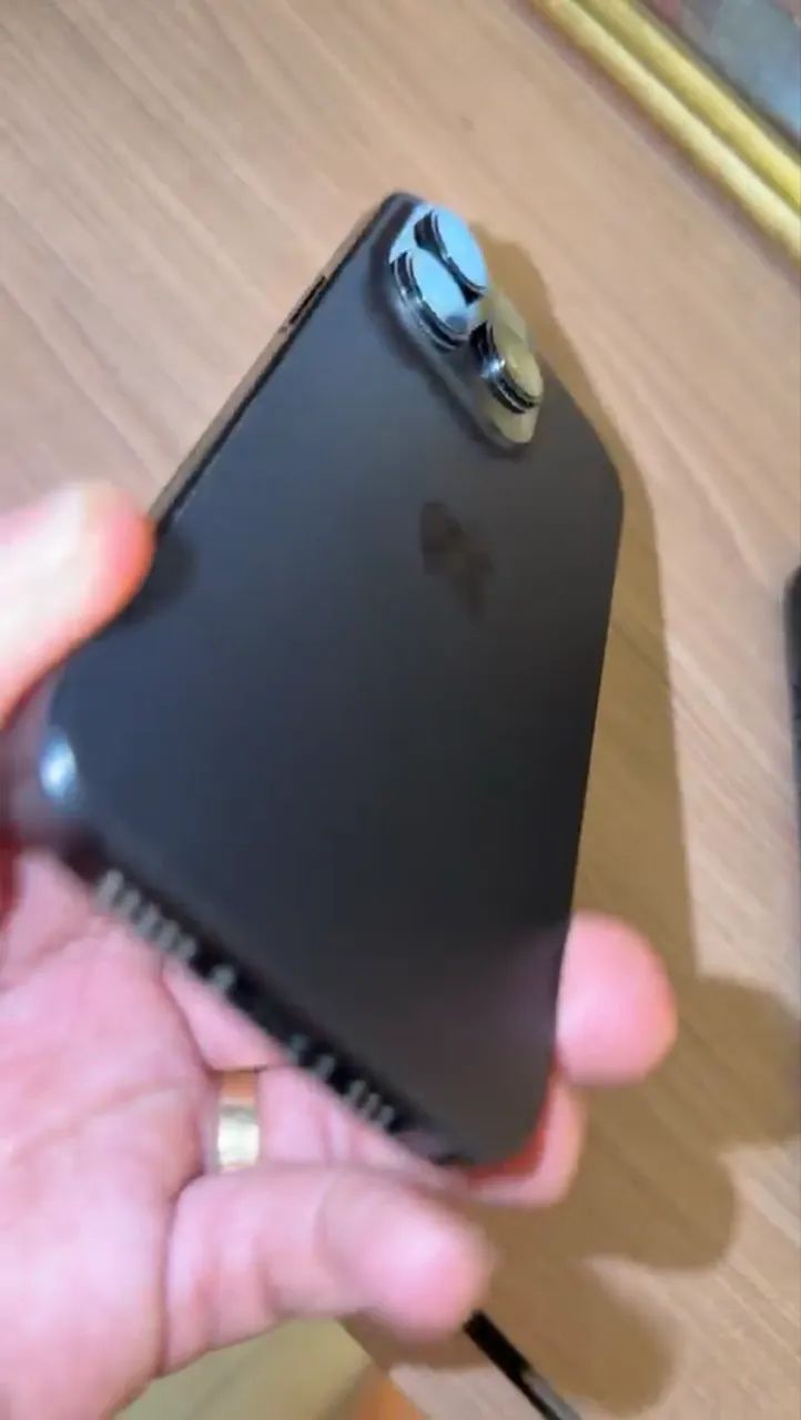 iPhone 16 Pro (256gb) - Foto 2