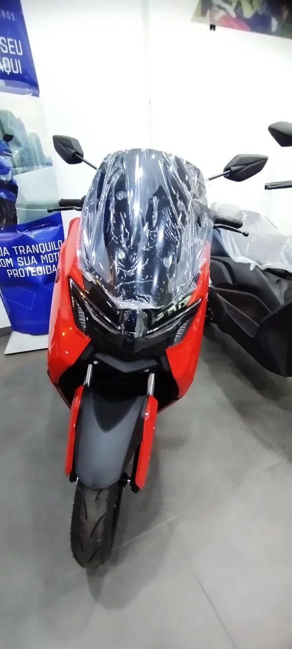 Yamaha NMax 160 cc  - Foto 3