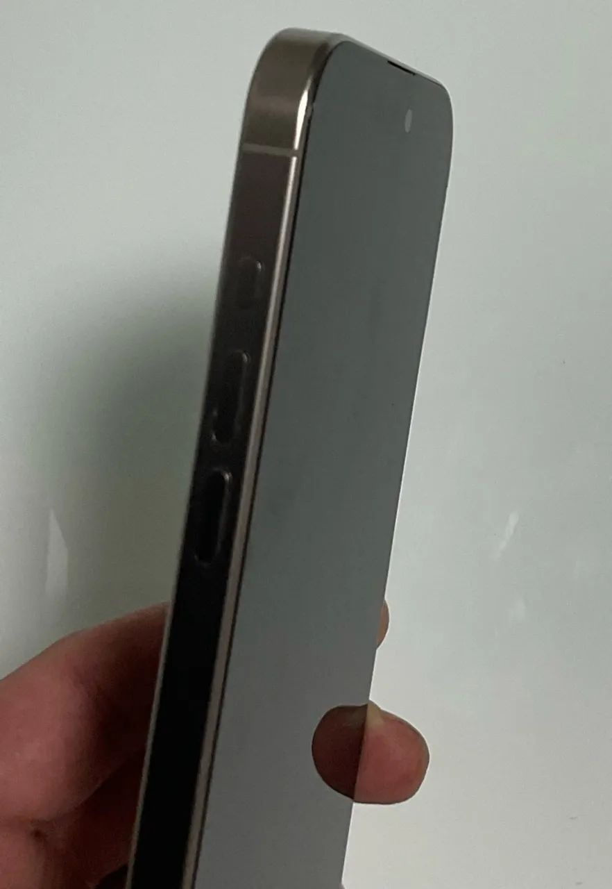 Iphone 15 pro - Foto 4