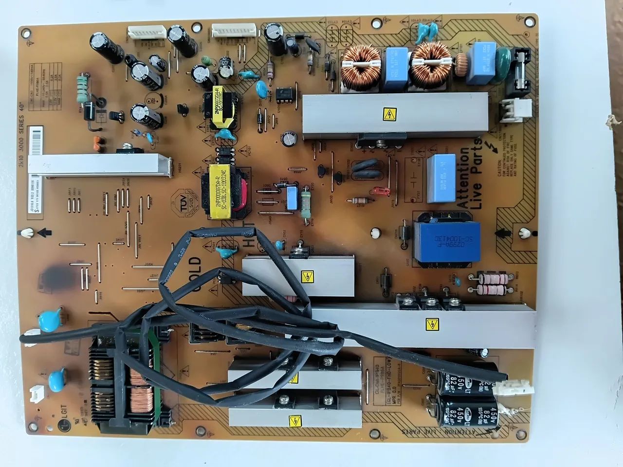 placa-fonte de TV da Philips, modelo PLHE-P986A ou GL-IPB40-FHD-LOW. 