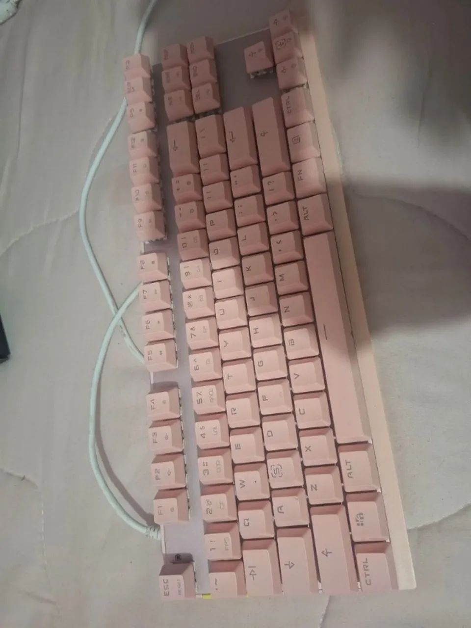 Teclado Gamer Mecânico Rosa