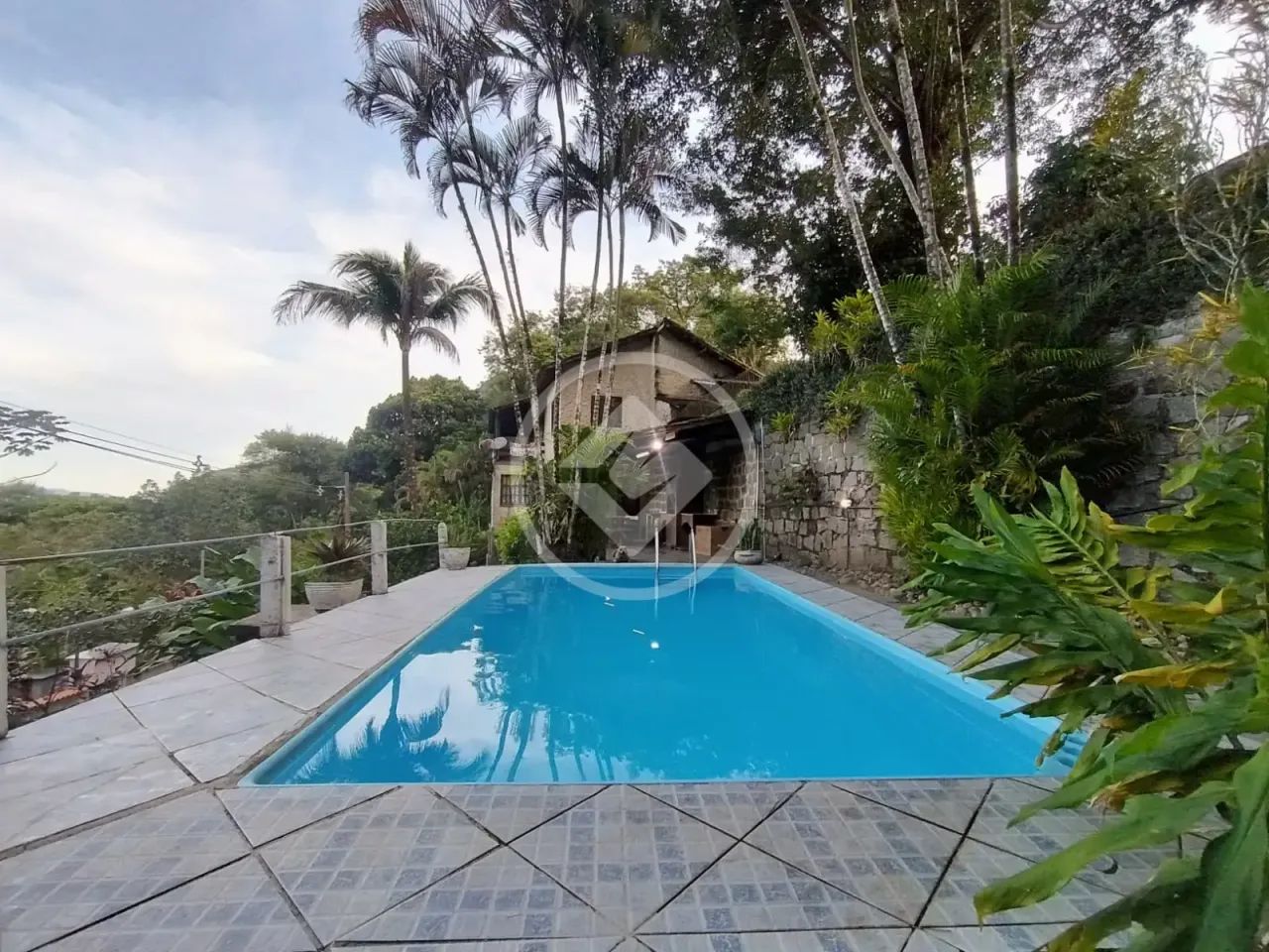 Refúgio na Serra com piscina, lareira e 1.200 M2 de natureza codigo: 329162 - Foto 2