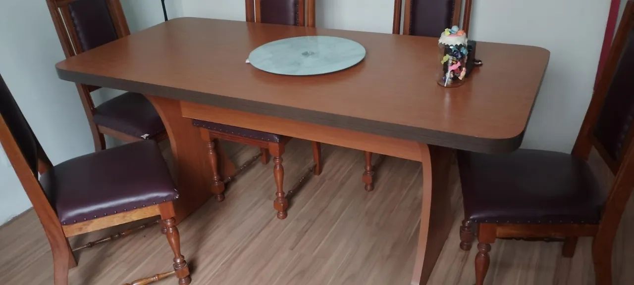 Vendo mesa 6 Lugares 