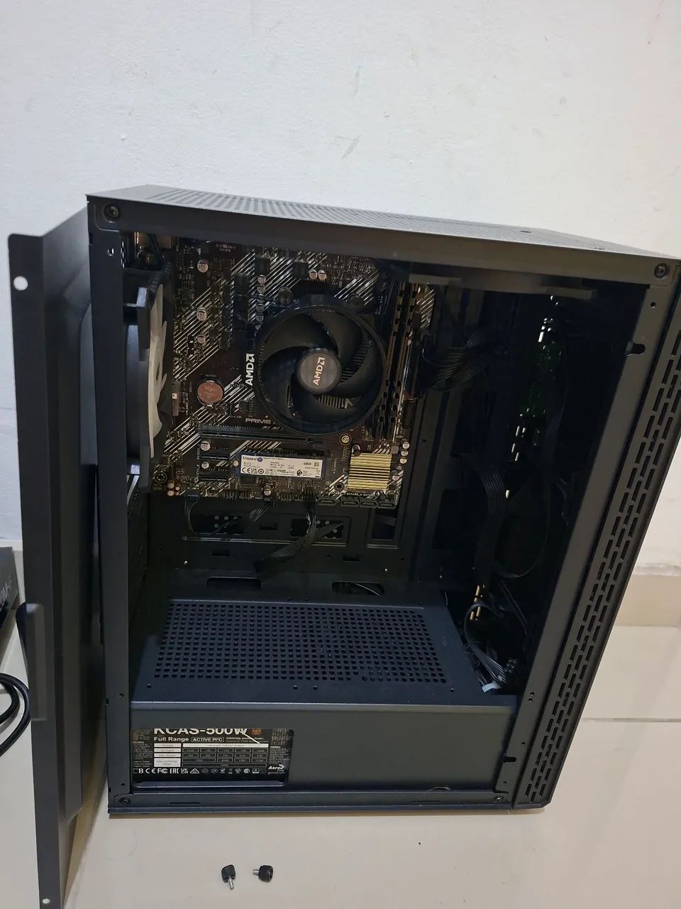 Vendendo computador sem ssd e sem processador  - Foto 4
