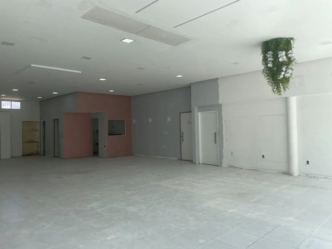 Excelente ponto comercial na Avenida Agamenon 450 metros  - Foto 3