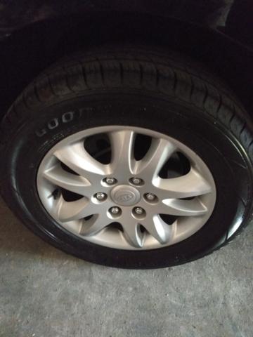 Kia Carnival EX 2012 apenas 64 mil km - Foto 13