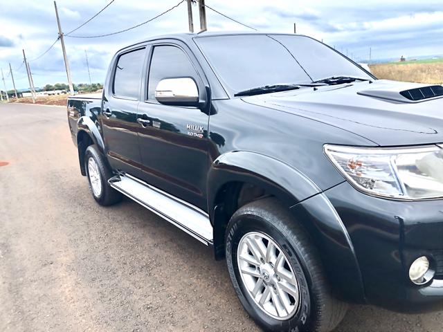Toyota Hilux srv automática - Foto 5
