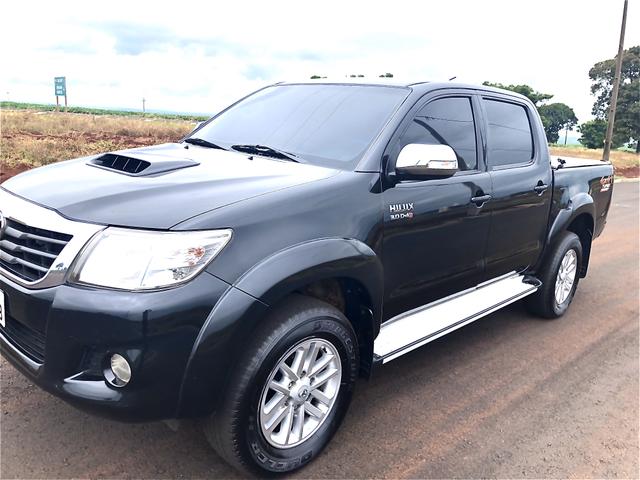 Toyota Hilux srv automática - Foto 6