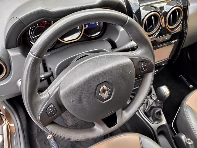 RENAULT DUSTER 20 D 4X2 - Foto 6