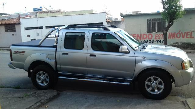 Camionete Nissan Frontier SE Serrana 2.8 -4X4 - ótimo estado de conservação - Foto 5