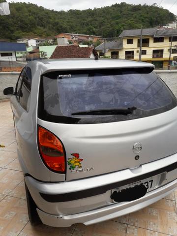 Carro tá top, só pegar e andar tem 4.000 de documento!!!