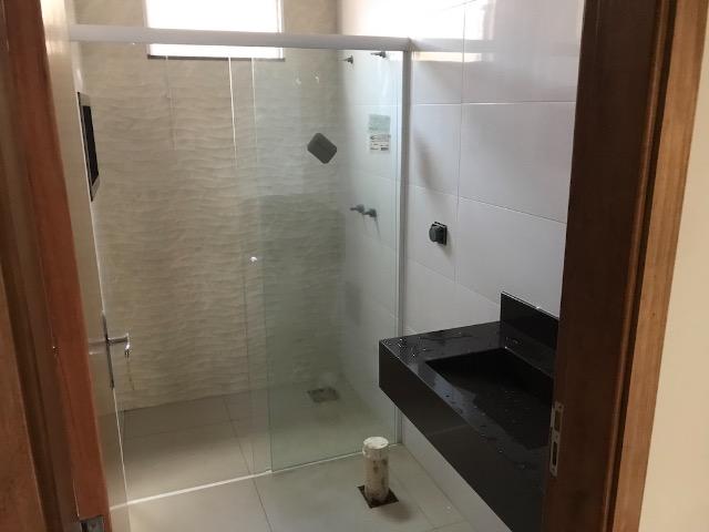 Casa nova 150m em condomínio fechado - suite - closet - area de churrasco - Foto 8