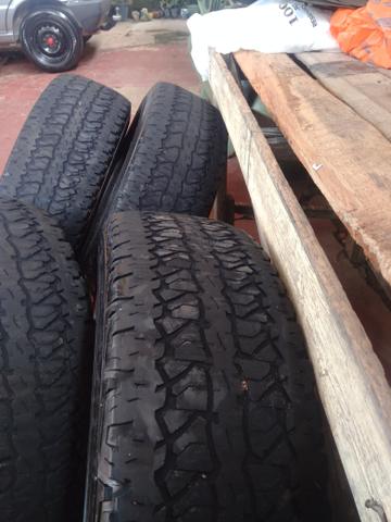 Pneus meia vida265/75R16 farestone - Foto 4
