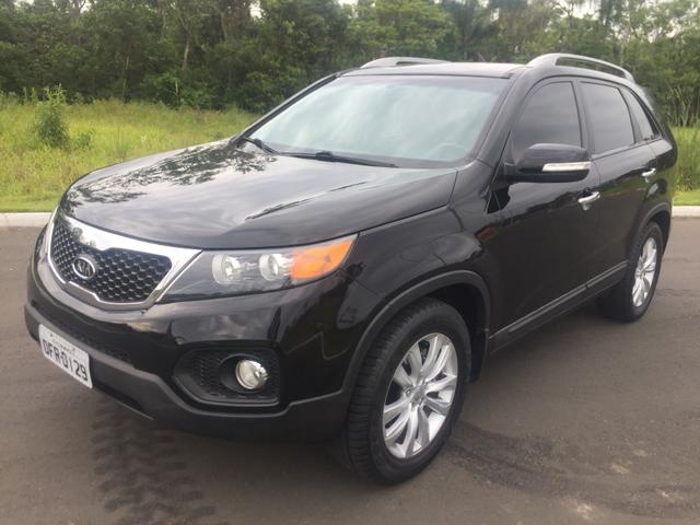 Vende-se Sorento 2.4 7 lugares! - Foto 2