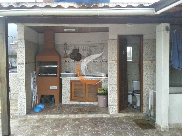Casa com 4 dormitórios à venda, 320 m² por R$ 315.000 - Simeria - Petrópolis/RJ - Foto 16