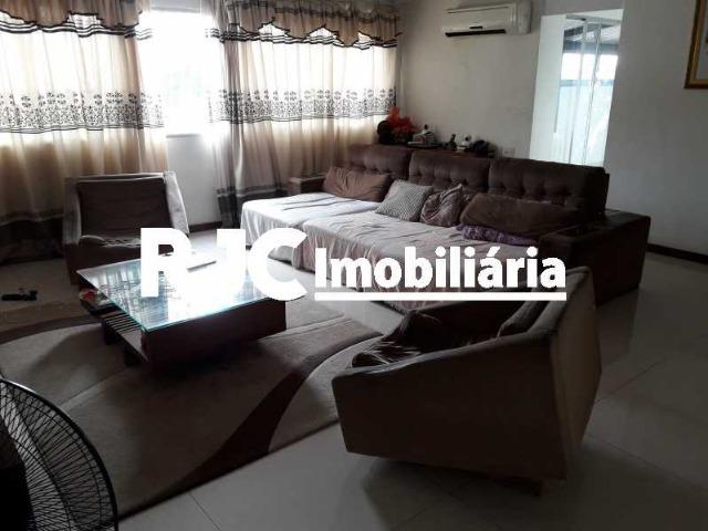 Cobertura Linear Lindíssima 5 qtos 3 vagas colado Metrô Oportunidade - Foto 2